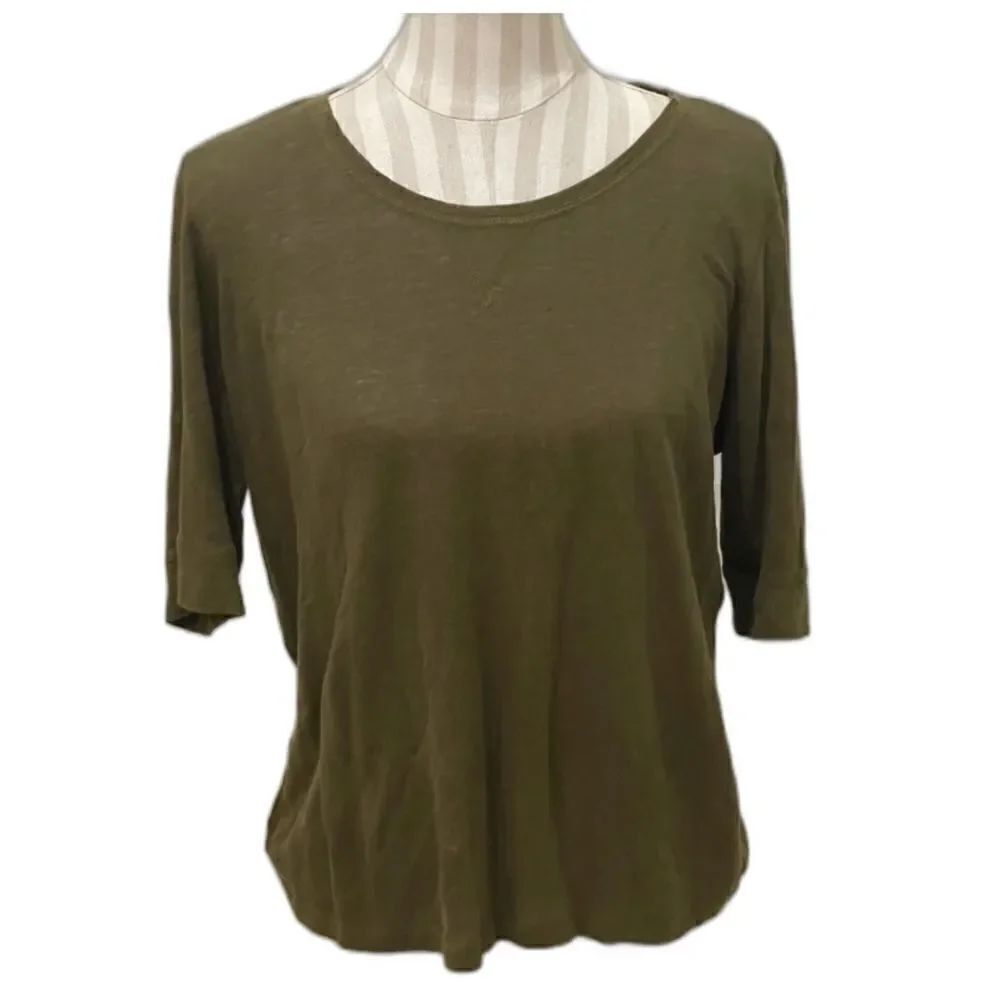 ANN TAYLOR Loft Olive Light Tee!